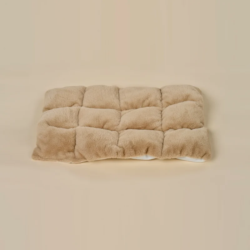 Cappuccino Teddy Kussen, voor de Lounge Ligplaats